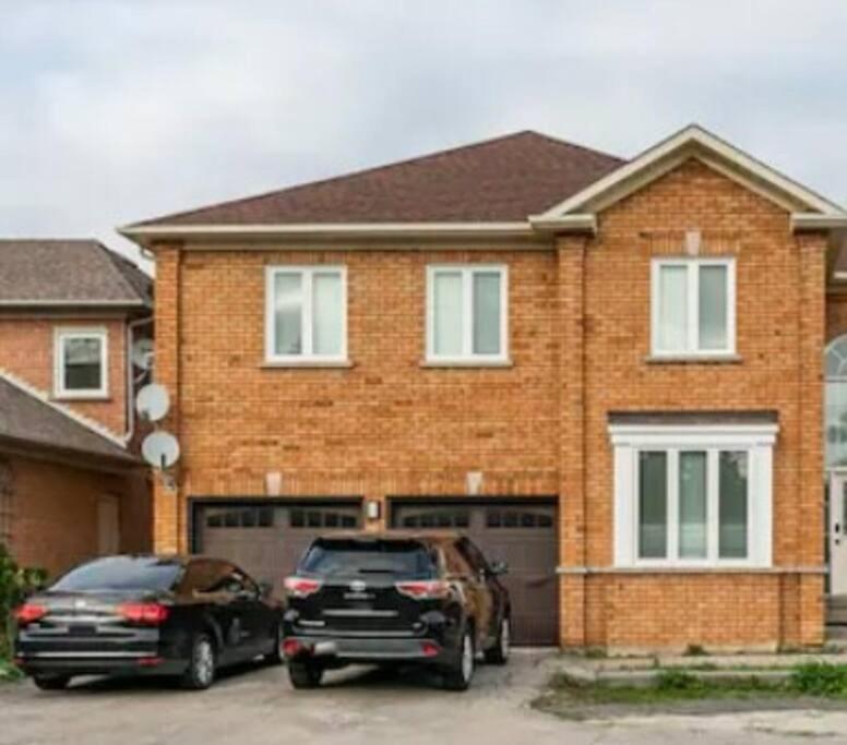 Spacious Basement Mississauga Esterno foto